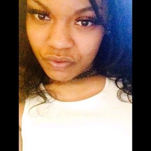 Meet your Posher, Brook